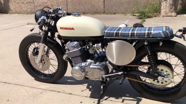 1973 Honda Cb750 Cafe Racer 'Vanilla Sundae' by Medina Design Moto смотреть онлайн