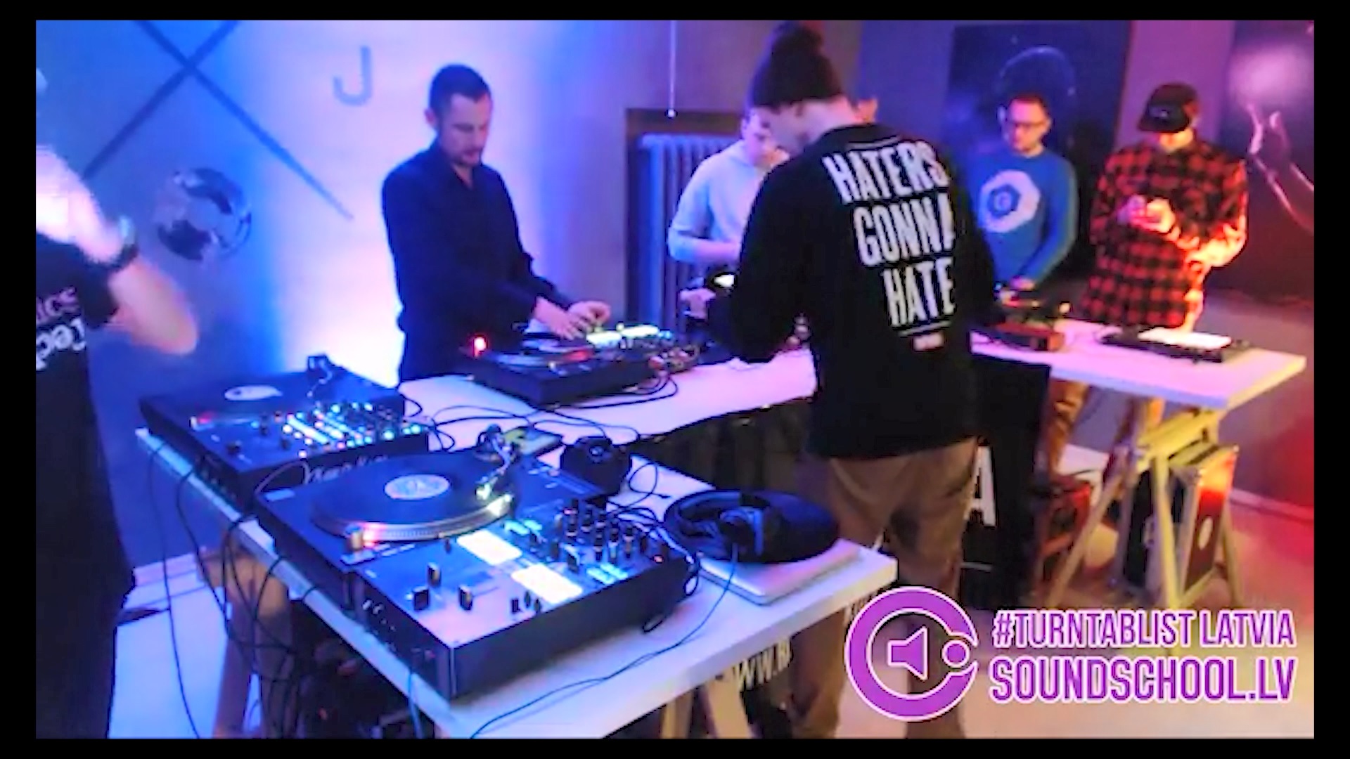 Scratch jam #turntablism #scratch #vinyl смотреть онлайн