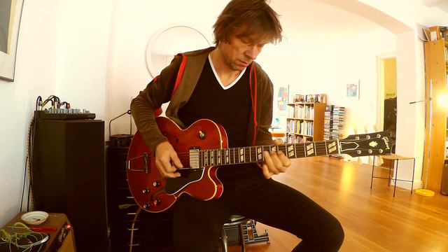 2016 Gibson ES-275 Antique Red смотреть онлайн