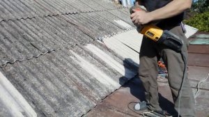 Очистка шифера чистка старой шиферной крыши кровли как почистить старый шифер болгаркой турбинкой