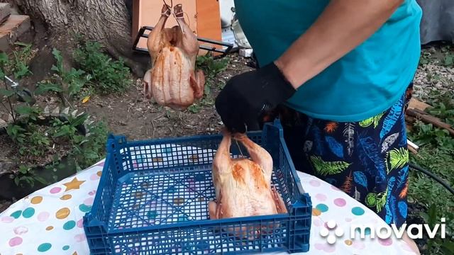 Вы даже не представляете, как легко, самому приготовить копченую курицу. смотреть онлайн