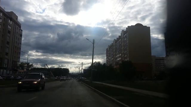 ГНИЛОЙ РАЙОН повелитель сна - в машине