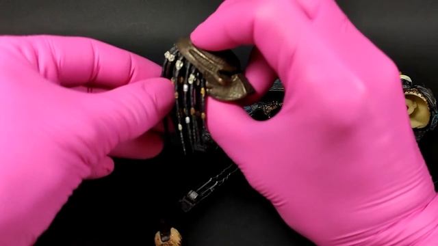 Как разобрать фигурку  хищника NECA. How To Disassemble NECA Predator Figure