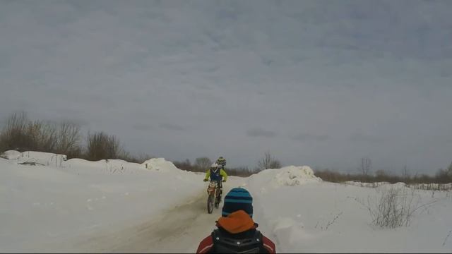 Zhizhin Moto School Эндуро Мотокросс Тренировка в Нижнем Новгороде 12.02.17 смотреть онлайн