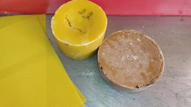 Об отношении пчеловодов к своему труду и производителю вощины. смотреть онлайн