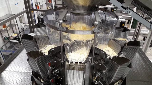 Упаковка тертого Сыра в Пакет смотреть онлайн