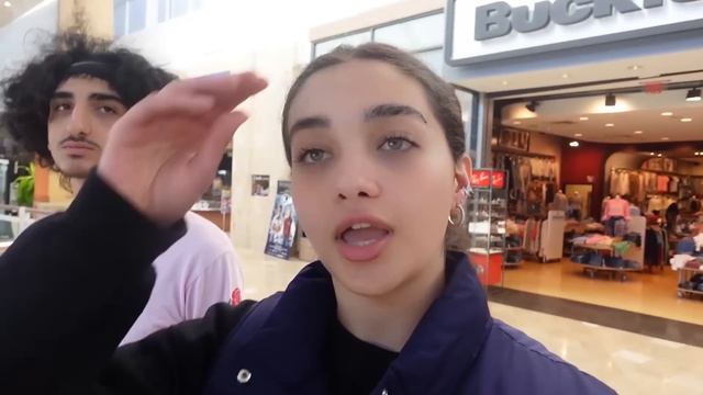 I GOT MY EARS PIERCED WITHOUT MOM KNOWING!! OMGG смотреть онлайн