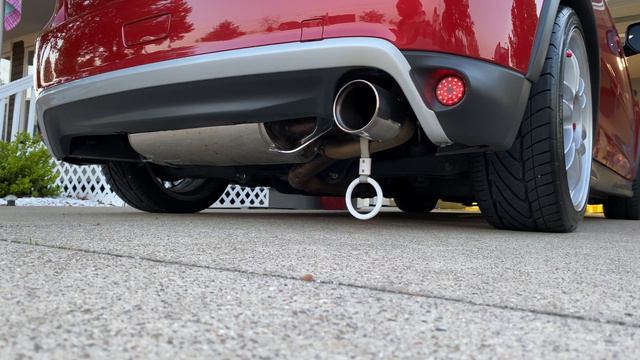 Mitsubishi Outlander Sport/RVR (Decatted w/ HKS Legamax) Startup & Exhaust смотреть онлайн