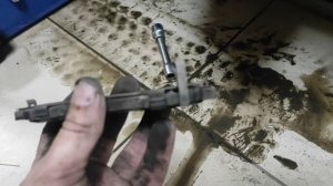 замена передних тормозных колодок NISSAN X-TRAIL