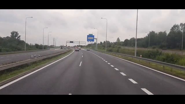 Загрузка с Италии в Польшу !!! Что случилось!!! Не могу загрузиться 🤯🤣🤣⛔⛔⛔ смотреть онлайн