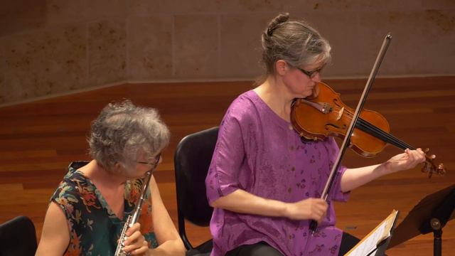 LCCE performs Luiz Bonfá: Black Orpheus смотреть онлайн