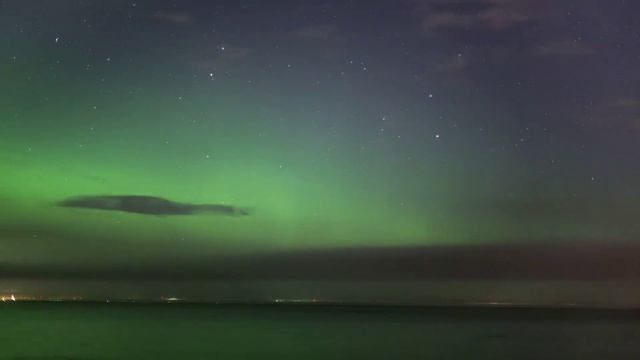Northern lights over the island Kotlin (Kronstadt, St PETERSBURG) 4K смотреть онлайн