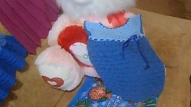 Детские платья, связанные крючком из х/б пряжи на девочке 1год и 2 месяца смотреть онлайн