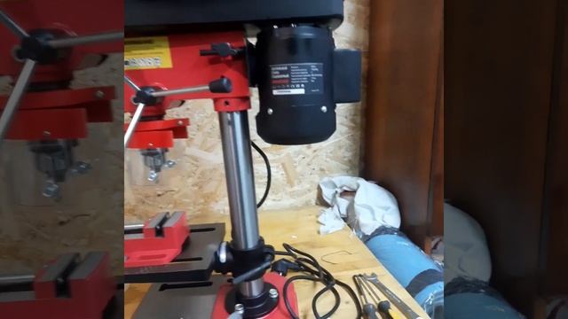 Сверлильный станок PROFESSIONAL NBM550S смотреть онлайн