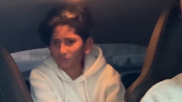 Caught my Friend Dating his Girlfriend in my Car!? смотреть онлайн
