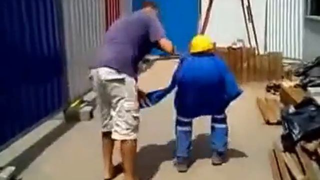 Ну придумали же.... смотреть онлайн