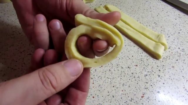 Вкусные дрожжевые пончики из детства в СССР от Едокоff смотреть онлайн