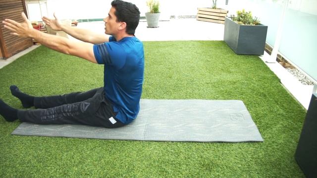 Exercice de pilates variante Roll-up "renforcer la sangle abdominale" смотреть онлайн