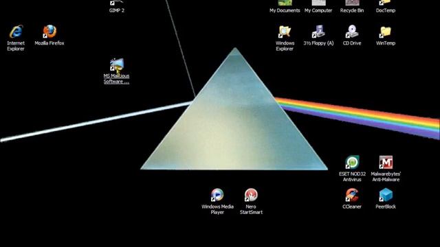 Windows XP : Microsoft Malicious Software Removal Tool - mrt.exe смотреть онлайн