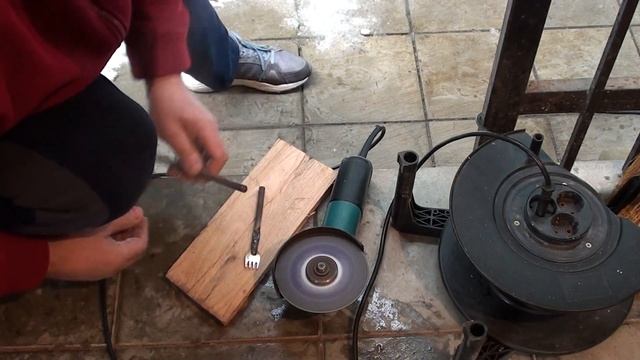 ДЕЛАЮ ПРОБОЙНИК ДЛЯ РАБОТЫ С КОЖЕЙ смотреть онлайн