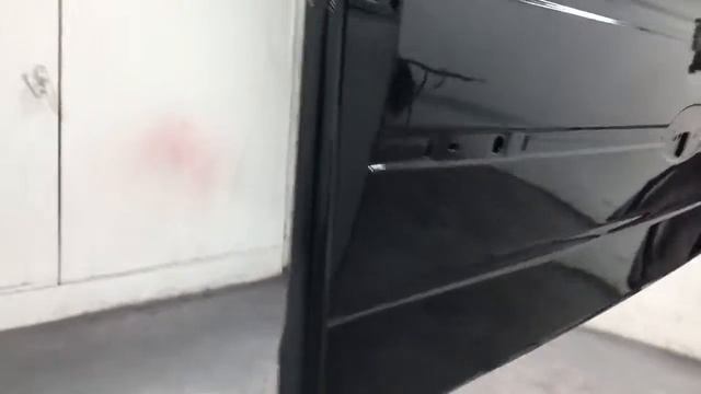 True auto body DrEvol laying his magic with the iwata w400 смотреть онлайн