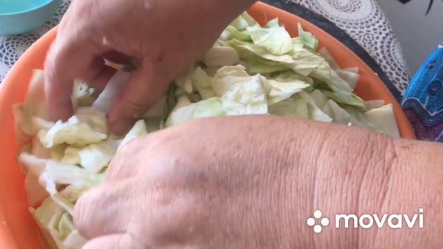 )))Качан капусты))и вкуснейший салат)))Покорит вас на всегда)))) смотреть онлайн