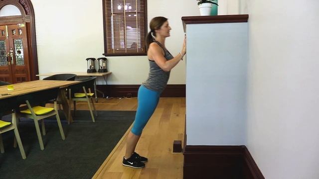 How to do a wall push up - Get Moving with Margarita смотреть онлайн