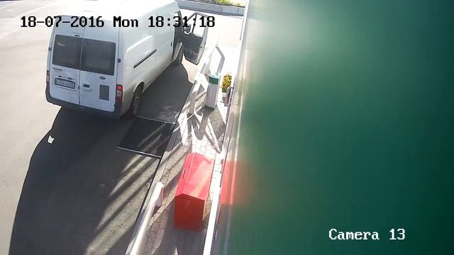 Вот так УК Евродом воруют цветы смотреть онлайн