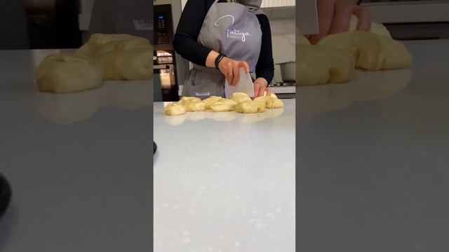 Самые вкусные булочки! Мягкие как пух. смотреть онлайн