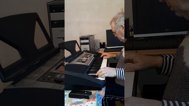 Новая мелодия Александра Яковенко смотреть онлайн