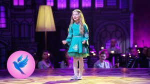 Елизавета Бугулова. Р. Рождественский, "Все начинается с любви". Синяя птица Последний богатырь 2018