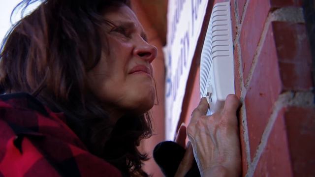 Mujer Rica Se Hace Pobre En 24 Horas | Dhar Mann Studios смотреть онлайн