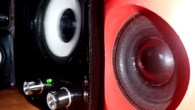 DEFENDER Z4 VS FAKE JBL CHARGE 2 PLUS, ТУПОЙ ВЕРСУС! смотреть онлайн
