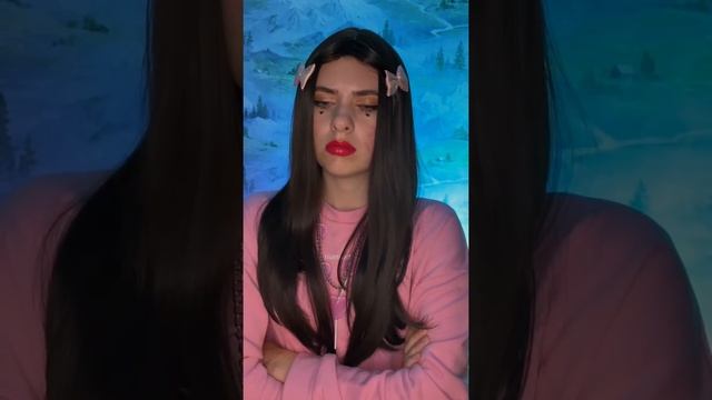 в 17 твой цвет глаз меняется. Красный-вампip, желтый-обоpоteнь, карий-чеloвек. Но у неё серый смотреть онлайн