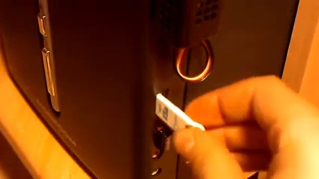 Самый маленький в мире MicroSD TransFlash USB 2.0 смотреть онлайн