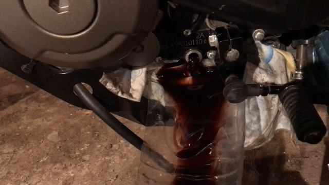 замена масла CFmoto 250 NK смотреть онлайн