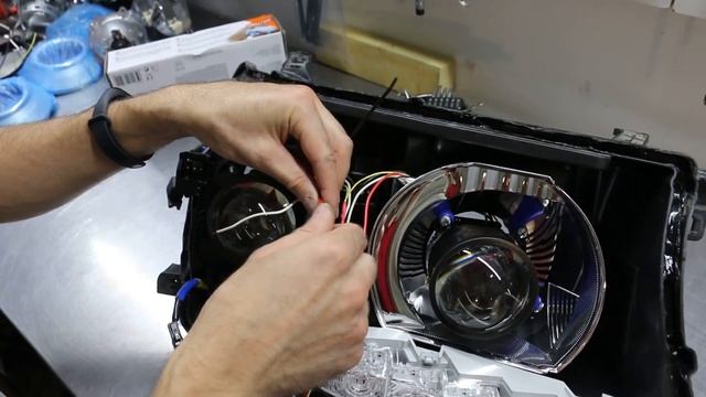 Diliht Triled в Toyota Land Cruiser 200 2012-2015 смотреть онлайн