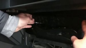 ЗАМЕНА САЛОННОГО ФИЛЬТРА НА ШКОДЕ ОКТАВИИ А7 - ЗАМЕНА ВОЗДУШНОГО ФИЛЬТРА - Skoda Octavia A7