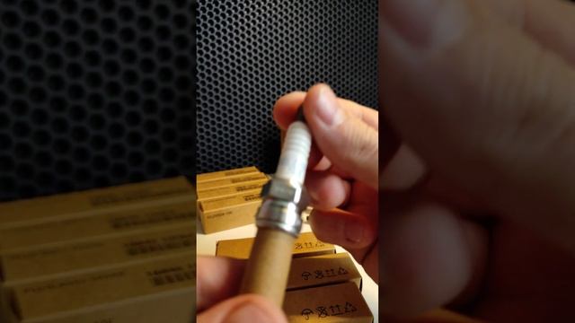 краткий обзор свечей зажигания Hyundai/kia art: 1884610060 смотреть онлайн