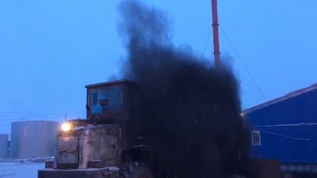 Погрузчик VSL20 грузит уголь смотреть онлайн