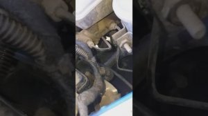 убираем воздушную пробку печки  ваз 21099