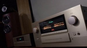 E 800 Accuphase 50w Class A ???? + B&W 803 D3 500w ???? + CD dp 720 Accuphase ????