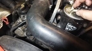 Менял топливный фильтр на Мерседес Спринтер 904 2006 2.2CDI 611 теперь не заводится