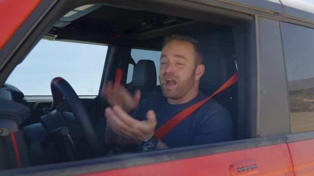 Ford Raptor Comparison: Bronco Raptor vs. F-150 Raptor | Price, Horsepower, Engine & More смотреть онлайн