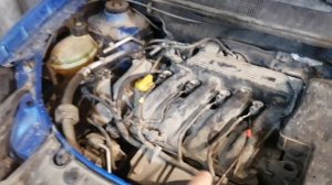 рено сандеро степвей - не едет.