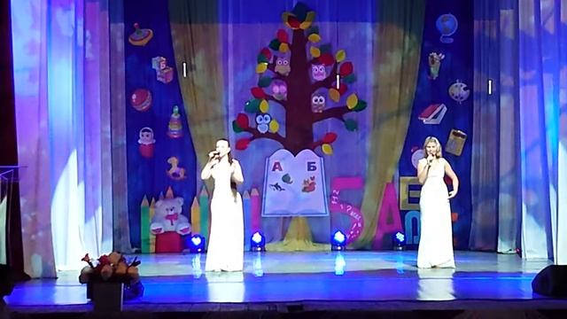 "Листья желтые", (Народный коллектив вокальный ансамбль "Сонет") смотреть онлайн