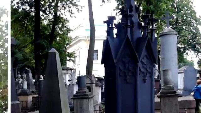 Санкт Петербург   Некрополь в Александро Невской Лавре