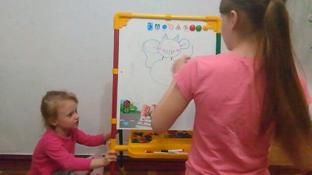 Играем в игру на доске рисуем монстриков смотреть онлайн