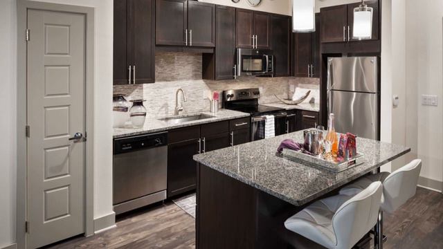 The Flats at Alta Palisades смотреть онлайн