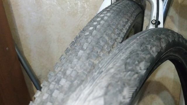 Сажа? Вело покрышка Kenda Small Block смотреть онлайн